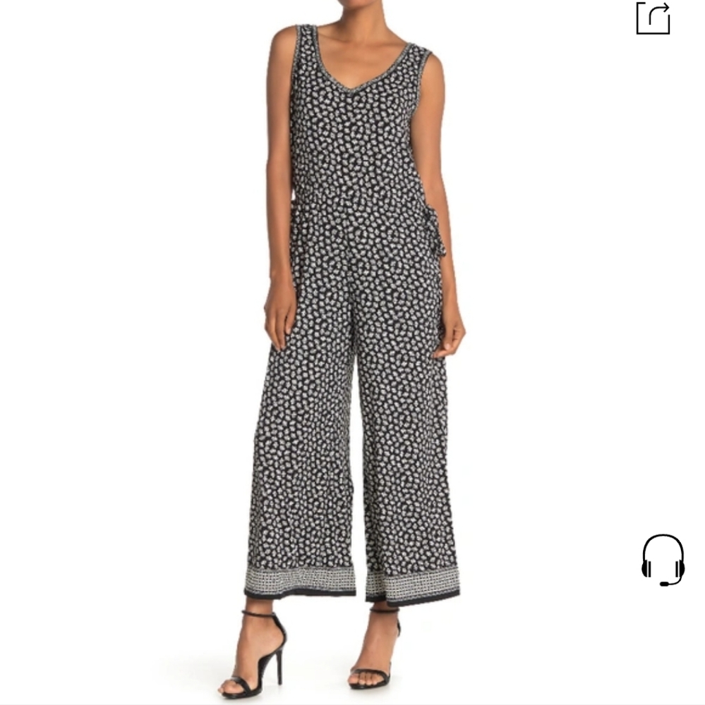 Max studio Sleeveless Culotte Jumpsuit In Black/cream Orchid Field